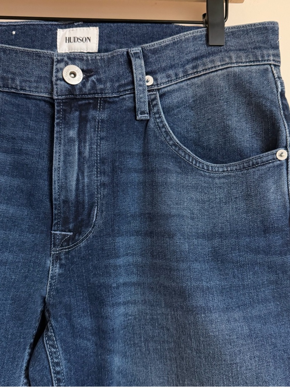 Hudson Women’s Byron Straight Medium Wash Jeans Size 31 - Picture 3 of 8